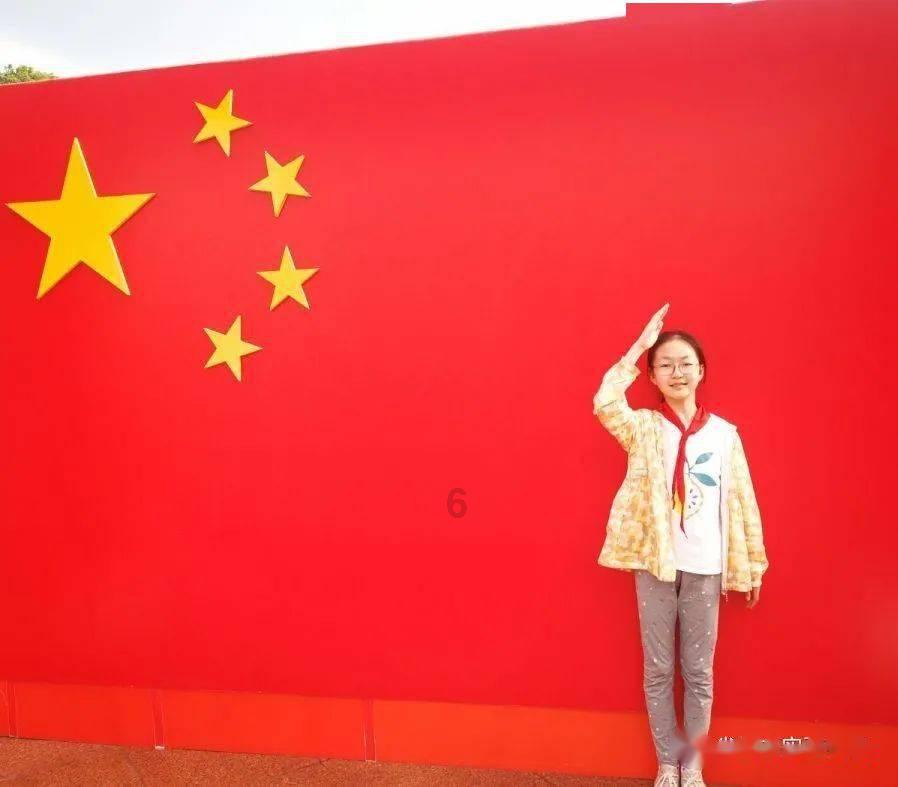 大宝的机器人作品，能调整时间的电子表游戏画面